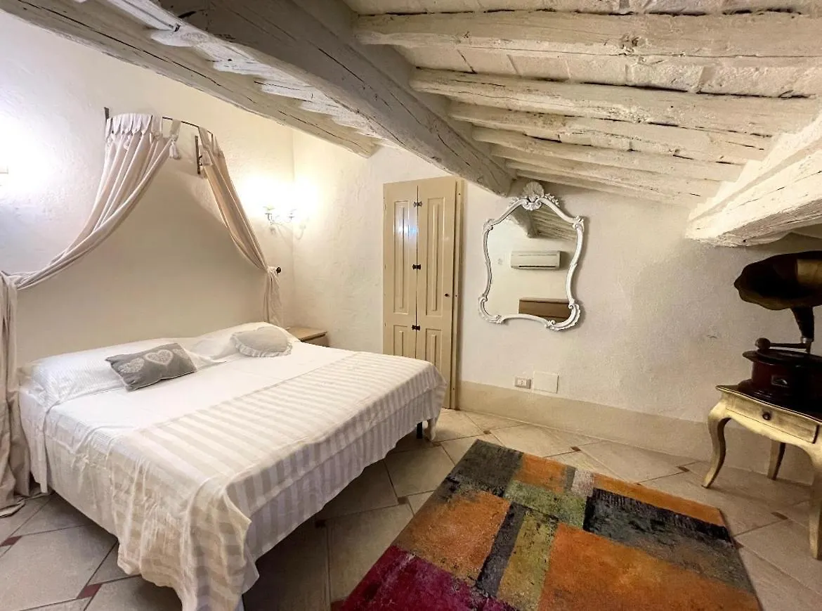 B&B Tuscany Lodge Campiglia Marittima Bed and Breakfast